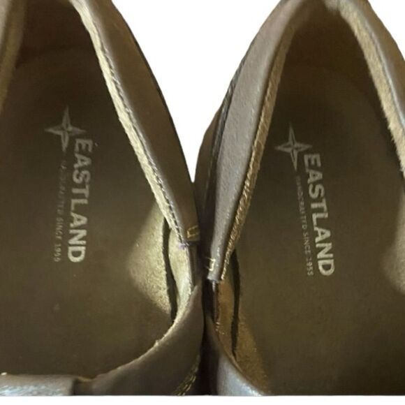 Eastland Baylee Wm’s Sz 8.5 Brown Reinforced Sport Slip On Comfort Mule Shoe - Picture 7 of 7